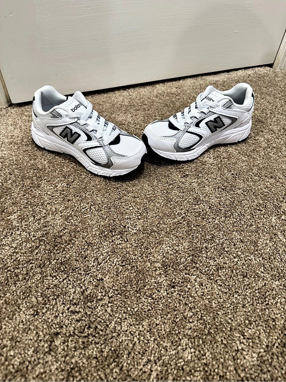 New Balance 408 Little Kid Sneakers Size 10.5